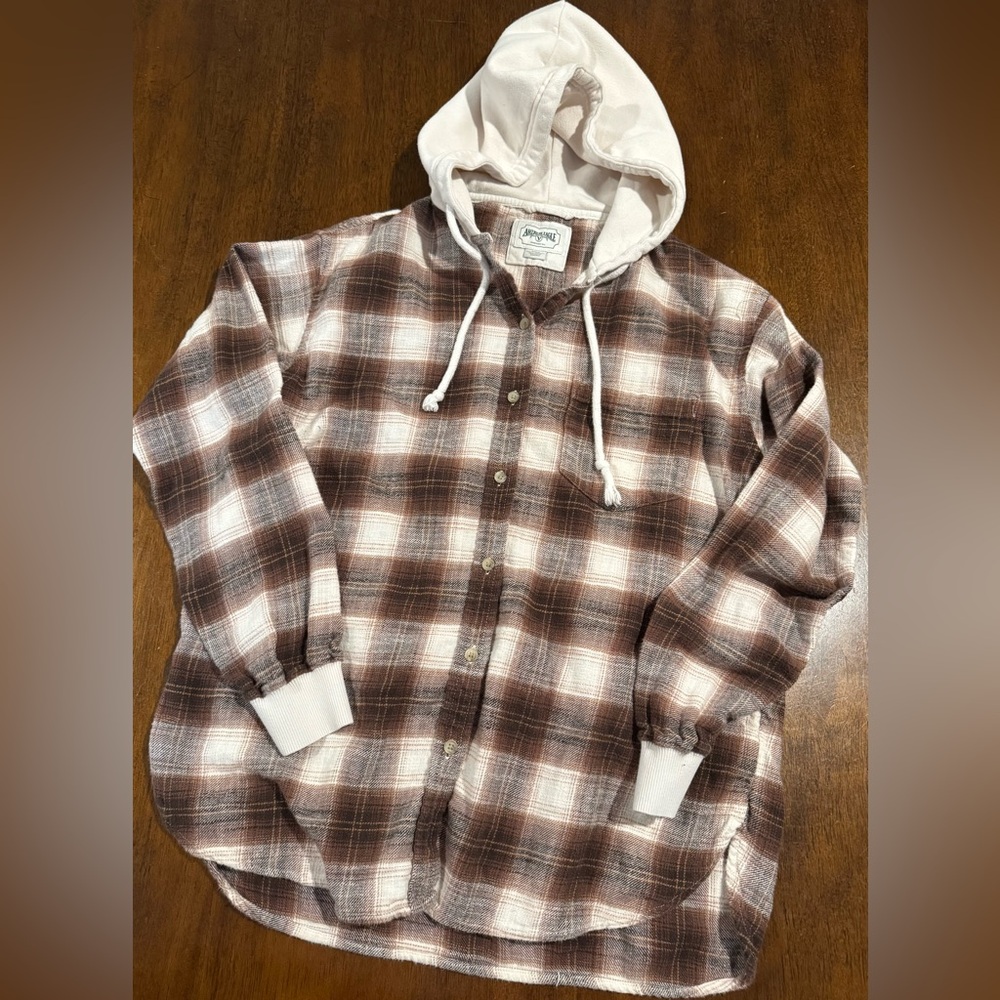 American Eagle Outfitters Brown Plaid Hooded Shacket - Picture 9 of 10